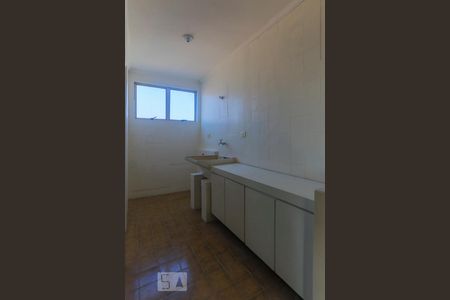 Apartamento à venda com 70m², 2 quartos e 1 vaga Apartamento à venda com 70m², 2 quartos e 1 vagaCozinha