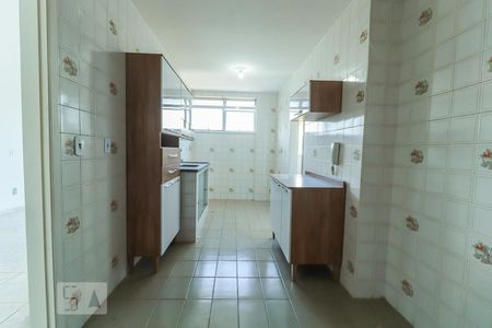 Apartamento à venda com 71m², 2 quartos e 1 vagaCozinha