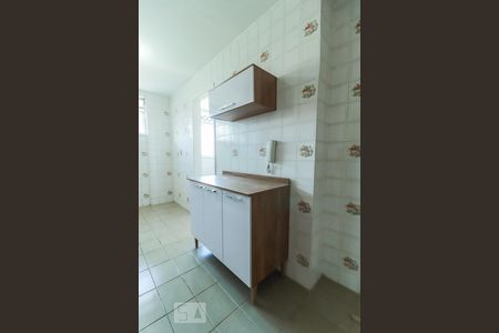 Apartamento à venda com 71m², 2 quartos e 1 vagaCozinha - Armários