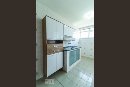 Apartamento à venda com 71m², 2 quartos e 1 vagaCozinha - Armários