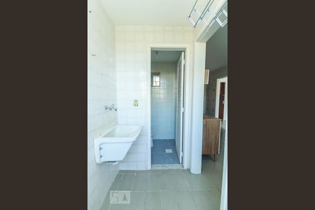 Apartamento à venda com 71m², 2 quartos e 1 vagaÁrea de Serviço