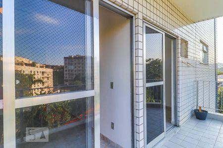 Apartamento à venda com 71m², 2 quartos e 1 vagaVaranda Quarto 1 e Quarto 2 - Suíte