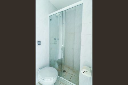 Apartamento à venda com 71m², 2 quartos e 1 vagaBanheiro Quarto 2 - Suíte