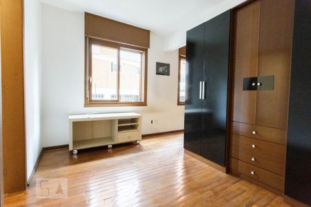 Quarto de kitnet/studio para alugar com 1 quarto, 30m² em Petrópolis, Porto Alegre