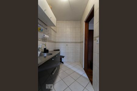 Cozinha de kitnet/studio para alugar com 1 quarto, 30m² em Petrópolis, Porto Alegre