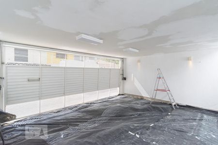 Casa para alugar com 240m², 3 quartos e 2 vagas Casa para alugar com 240m², 3 quartos e 2 vagasEdícula Superior