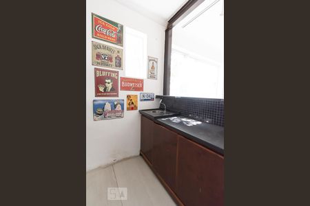 Casa para alugar com 240m², 3 quartos e 2 vagas Casa para alugar com 240m², 3 quartos e 2 vagasEdícula Bar