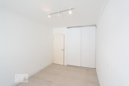 Casa para alugar com 240m², 3 quartos e 2 vagas Casa para alugar com 240m², 3 quartos e 2 vagasQuarto 2