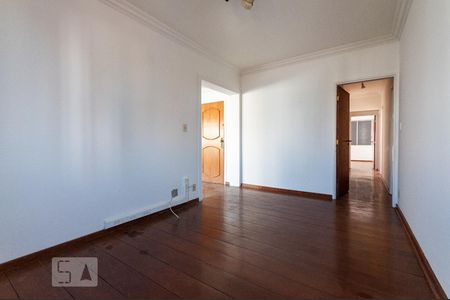 Sala 2 de apartamento para alugar com 3 quartos, 189m² em Cambuí, Campinas