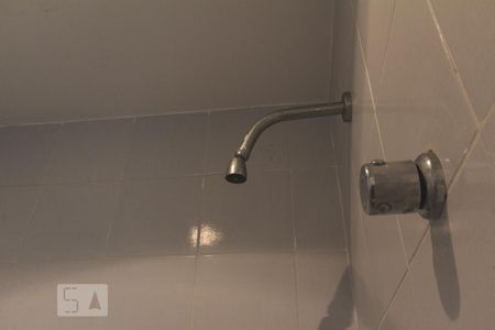 Apartamento à venda com 110m², 2 quartos e 2 vagas Apartamento à venda com 110m², 2 quartos e 2 vagasBanheiro de Serviço