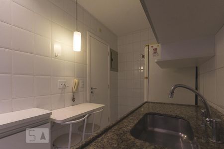 Apartamento à venda com 110m², 2 quartos e 2 vagas Apartamento à venda com 110m², 2 quartos e 2 vagasCozinha