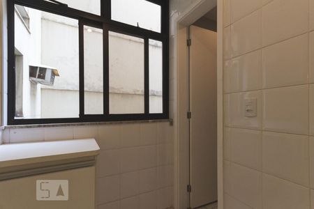 Apartamento à venda com 110m², 2 quartos e 2 vagas Apartamento à venda com 110m², 2 quartos e 2 vagasÁrea de Serviço