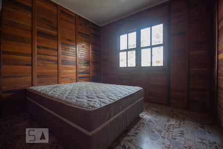 Quarto 01  de casa para alugar com 2 quartos, 60m² em Lagoa da Conceição, Florianópolis