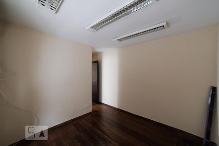 Casa à venda com 130m², 4 quartos e 2 vagasSuíte
