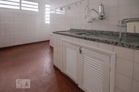 Apartamento à venda com 71m², 2 quartos e 1 vagaCozinha 