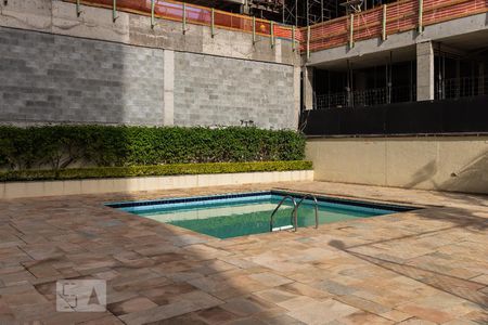 Apartamento para alugar com 72m², 2 quartos e 2 vagasPiscina - Condomínio