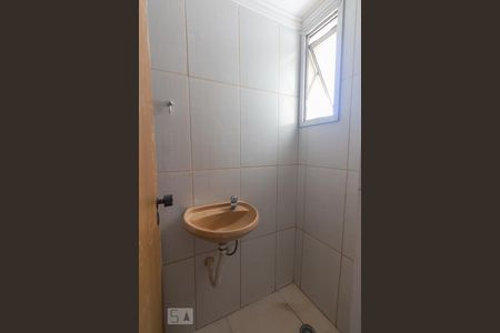 Apartamento para alugar com 72m², 2 quartos e 2 vagasBanheiro - Área de Serviço