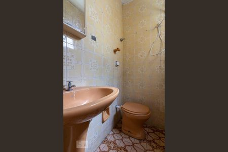 Banheiro  de casa para alugar com 1 quarto, 50m² em Parque Boturussu, São Paulo