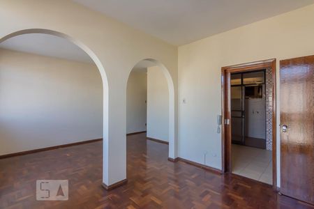 Sala 2 de apartamento para alugar com 3 quartos, 100m² em São Pedro, Belo Horizonte