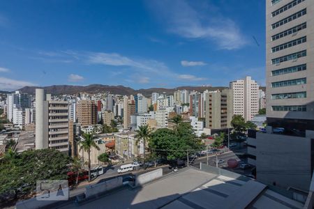 Vista Sala 1 de apartamento para alugar com 3 quartos, 100m² em São Pedro, Belo Horizonte