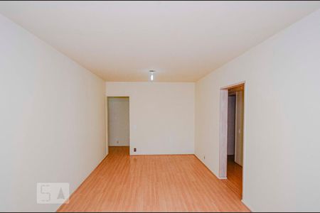 Sala de apartamento para alugar com 3 quartos, 86m² em Tijuca, Rio de Janeiro