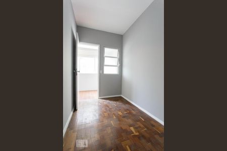 Apartamento para alugar com 117m², 3 quartos e 1 vagaQuarto de Serviço