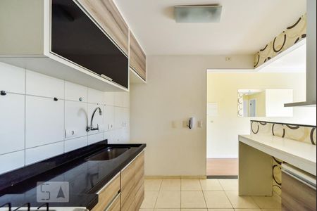 Apartamento à venda com 56m², 2 quartos e 1 vaga Apartamento à venda com 56m², 2 quartos e 1 vagaCozinha