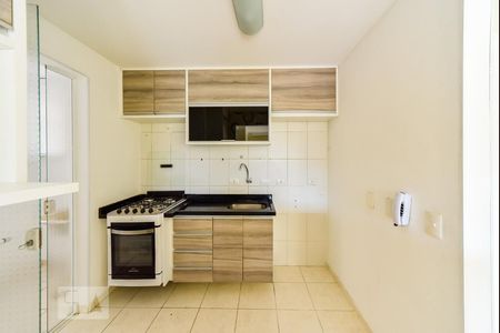 Apartamento à venda com 56m², 2 quartos e 1 vaga Apartamento à venda com 56m², 2 quartos e 1 vagaCozinha