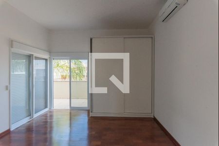 Casa de condomínio à venda com 265m², 4 quartos e 2 vagasSuíte 3