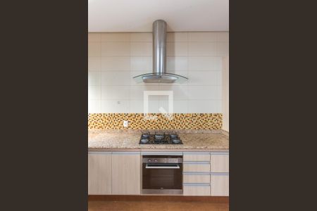 Casa de condomínio à venda com 265m², 4 quartos e 2 vagasCozinha