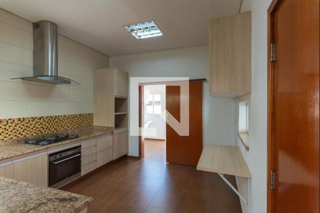 Casa de condomínio à venda com 265m², 4 quartos e 2 vagasCozinha