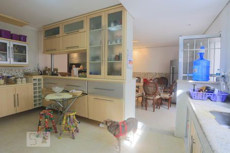 Casa à venda com 300m², 5 quartos e 3 vagasCozinha