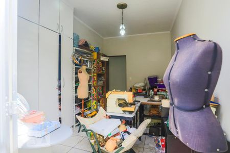 Casa à venda com 300m², 5 quartos e 3 vagasQuarto 4