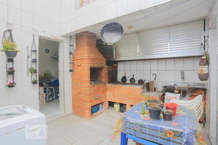 Casa à venda com 300m², 5 quartos e 3 vagasÁrea de Serviço