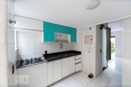 Casa de condomínio à venda com 85m², 2 quartos e 1 vagaCozinha