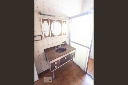 Casa à venda com 250m², 3 quartos e 5 vagasBanheiro