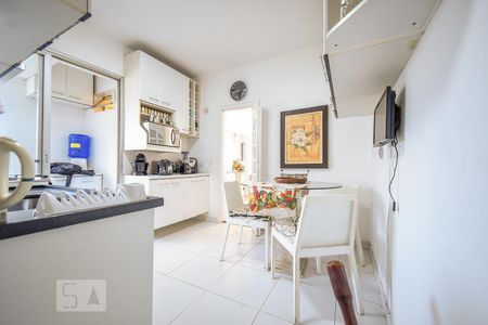 Apartamento à venda com 90m², 3 quartos e 1 vaga Apartamento à venda com 90m², 3 quartos e 1 vagaCozinha