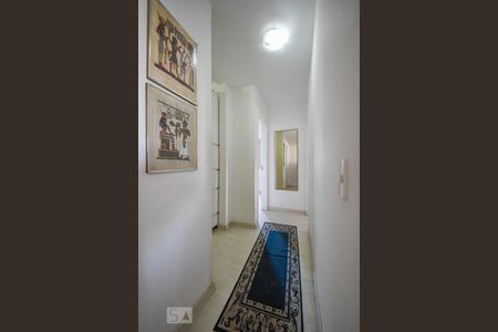 Apartamento à venda com 90m², 3 quartos e 1 vaga Apartamento à venda com 90m², 3 quartos e 1 vagaCorredor