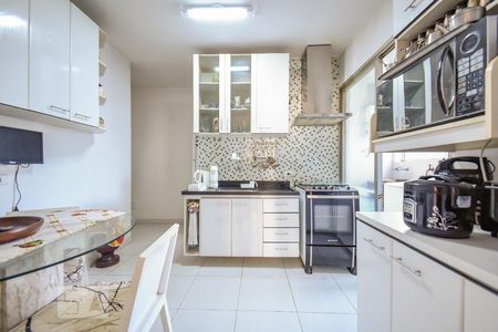 Apartamento à venda com 90m², 3 quartos e 1 vaga Apartamento à venda com 90m², 3 quartos e 1 vagaCozinha