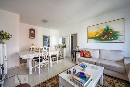 Apartamento à venda com 90m², 3 quartos e 1 vaga Apartamento à venda com 90m², 3 quartos e 1 vagaSala
