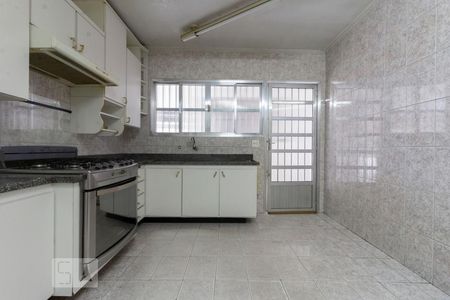 Casa à venda com 180m², 3 quartos e 2 vagasCozinha