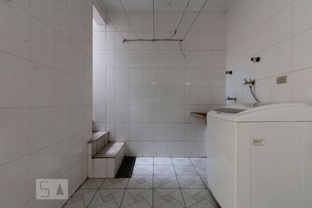 Casa à venda com 180m², 3 quartos e 2 vagasÁrea de Serviço