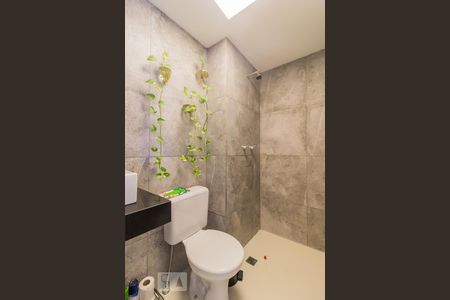 Banheiro de apartamento para alugar com 2 quartos, 60m² em Macedo, Guarulhos
