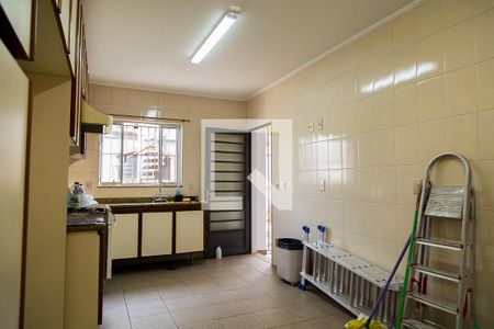 Cozinha de casa à venda com 3 quartos, 260m² em Conjunto Residencial Jardim Canaã, São Paulo