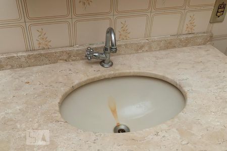 Apartamento à venda com 72m², 2 quartos e 1 vagaBanheiro