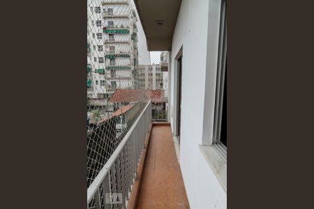 Apartamento à venda com 72m², 2 quartos e 1 vagaVaranda Quarto 2