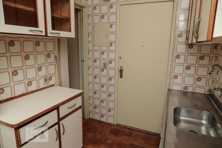 Apartamento à venda com 72m², 2 quartos e 1 vagaCozinha