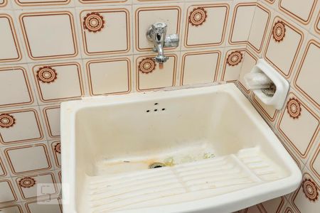 Apartamento à venda com 72m², 2 quartos e 1 vagaÁrea de Serviço