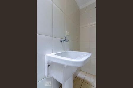 Casa de condomínio para alugar com 89m², 2 quartos e 1 vagaÁrea de Serviço