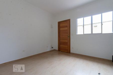 Sala de casa de condomínio para alugar com 2 quartos, 89m² em Jardim Danfer, São Paulo